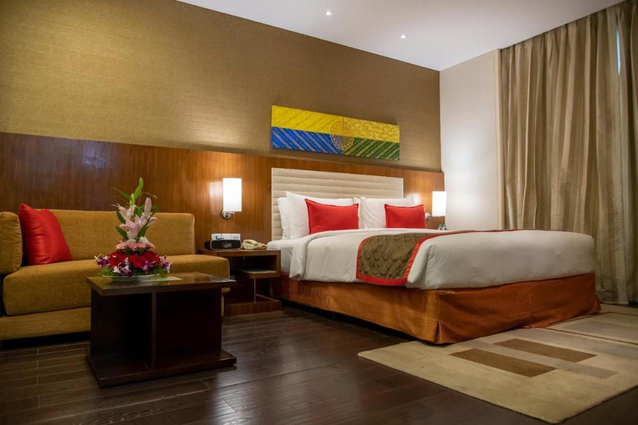 Ramada Plaza By Wyndham Pune Hinjewadi Dāpuri Εξωτερικό φωτογραφία